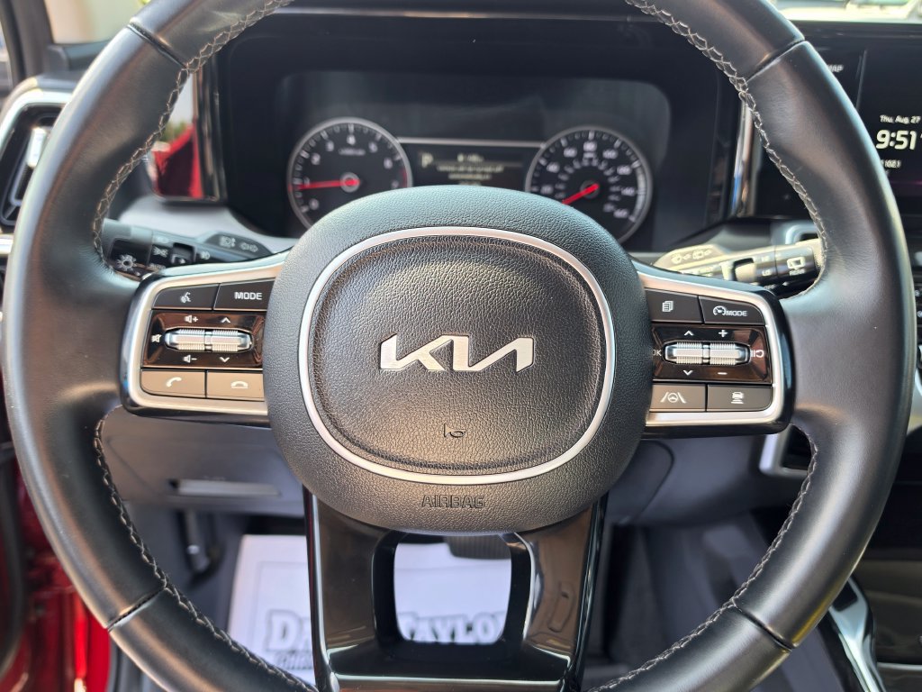 Used 2022 Kia Sorento SX FWD image 15