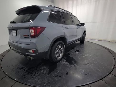 Certified 2022 Honda Passport TrailSport image 5