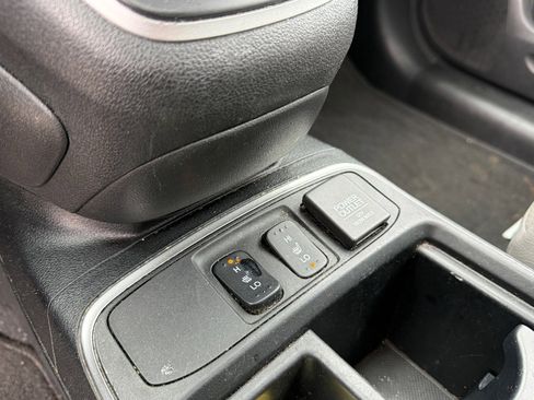 Used 2015 Honda CR-V EX-L image 20