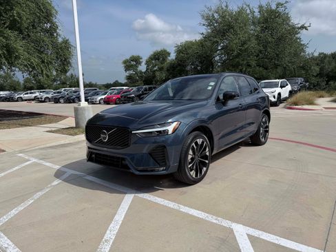 Certified 2026 Volvo XC60 B5 Plus AWD/4WD image 2