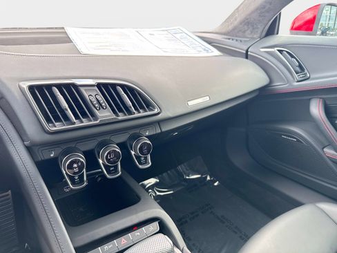 Used 2023 Audi R8 V10 performance image 25