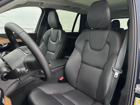 Used 2024 Volvo XC90 B5 Plus image 13