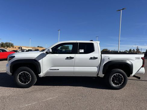 New 2026 Toyota Tacoma TRD Off-Road image 2