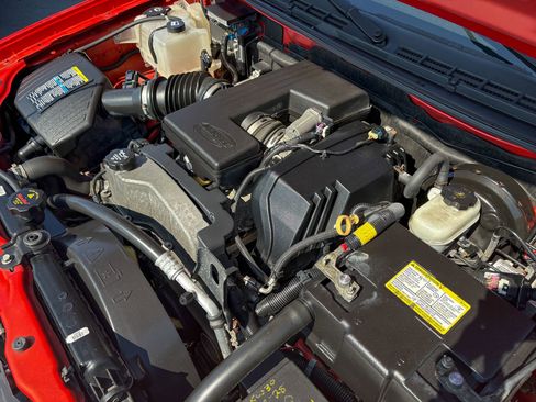 Used 2010 GMC Canyon SLE AWD/4WD image 28