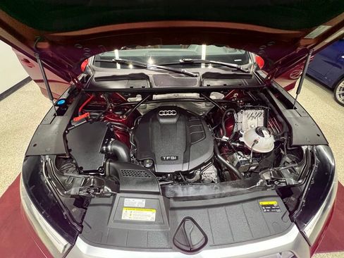 Used 2018 Audi Q5 2.0T Premium image 39