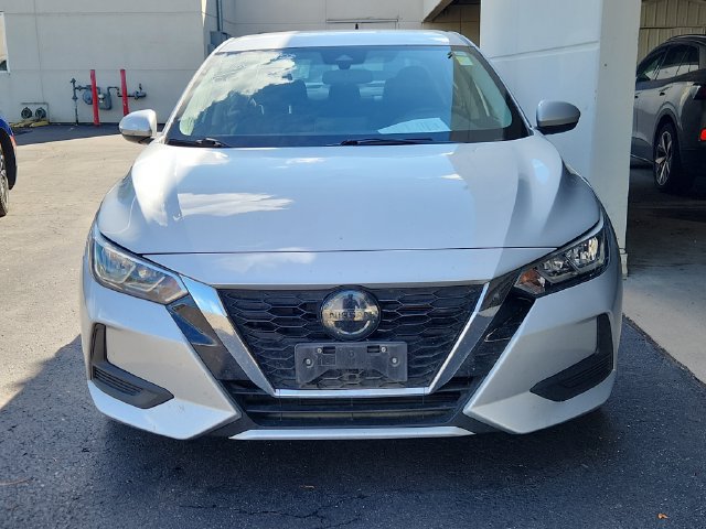 Used 2021 Nissan Sentra SV FWD image 2