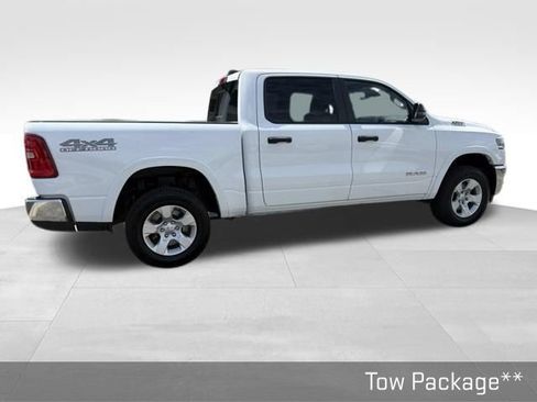 Used 2025 RAM 1500 Big Horn AWD/4WD image 14
