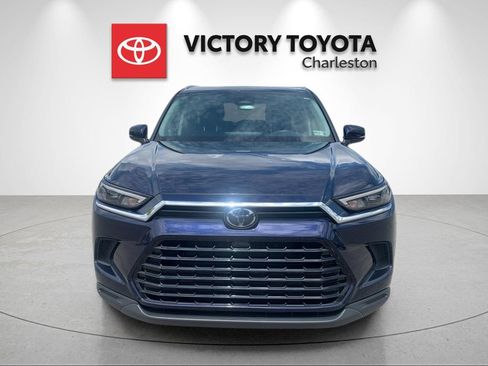 Used 2024 Toyota Grand Highlander AWD image 8