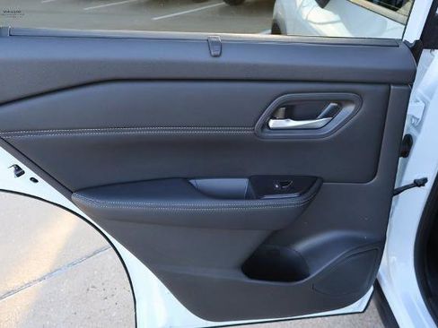 Certified 2024 Nissan Rogue SV w/ SV Premium Package image 13