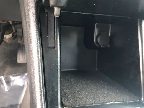 Used 2010 Nissan Altima 2.5 S FWD image 19