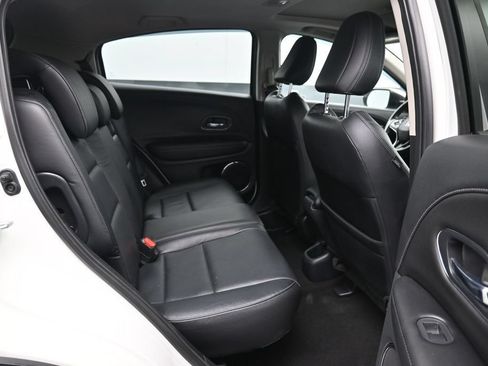 Used 2021 Honda HR-V EX-L image 19