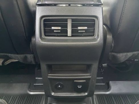 Certified 2024 Ford Edge SEL w/ Convenience Package AWD/4WD image 12