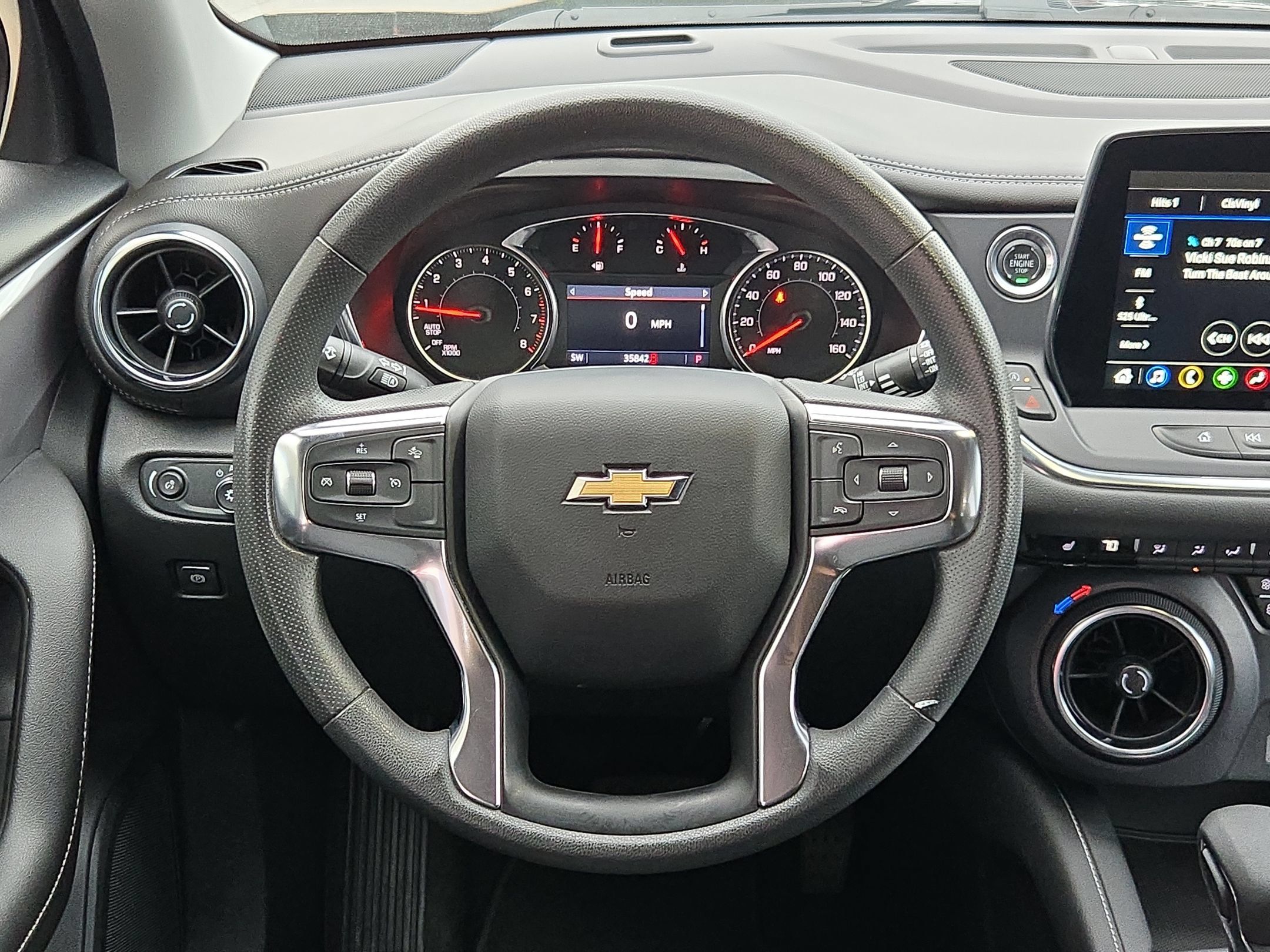 Used 2025 Chevrolet Blazer LT FWD image 27
