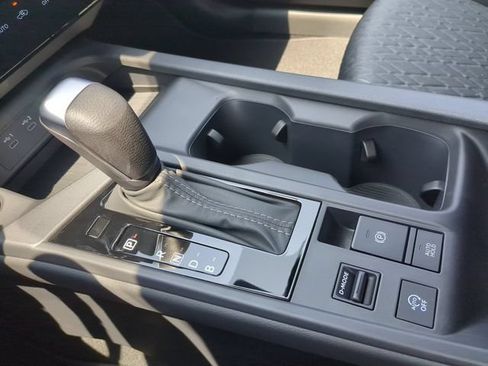New 2026 Nissan Sentra SV w/ Floor Mat Package FWD image 21