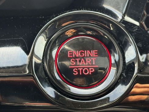 Used 2025 Honda CR-V EX-L image 8