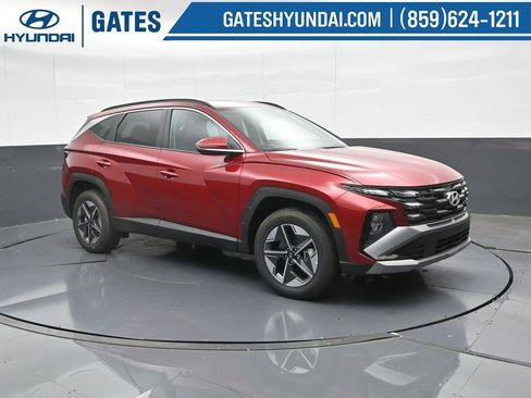 New 2025 Hyundai Tucson SEL image 4
