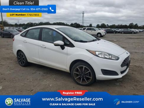 Used 2015 Ford Fiesta SE image 5