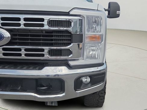Used 2024 Ford F250 XLT AWD/4WD image 23