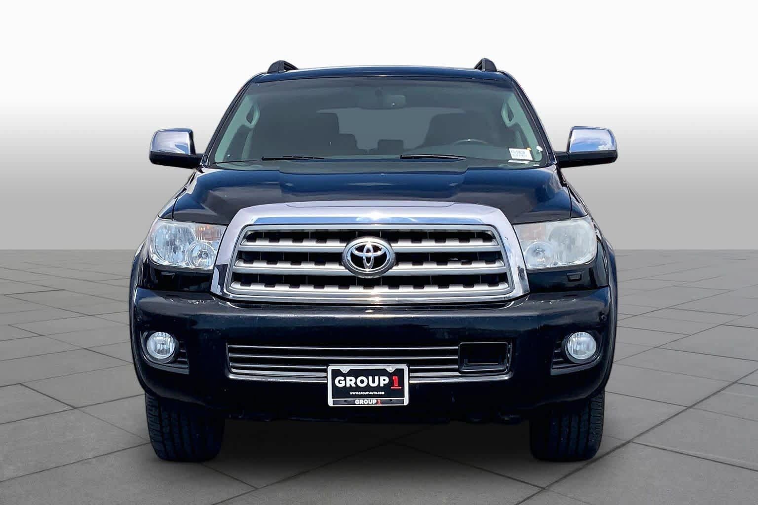 Used 2014 Toyota Sequoia Platinum AWD/4WD image 4