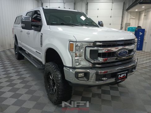 Used 2020 Ford F250 XLT w/ XLT Premium Package AWD/4WD image 5