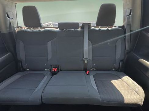 Used 2022 Chevrolet Silverado 1500 Custom w/ Safety Confidence Package AWD/4WD image 26