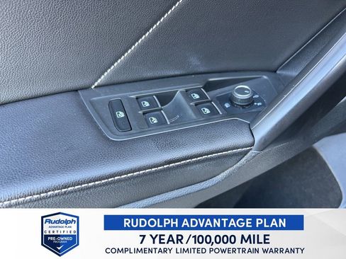 Used 2023 Volkswagen Tiguan SE R-Line image 40