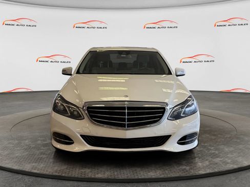 Used 2014 Mercedes-Benz E 350 Sedan image 3