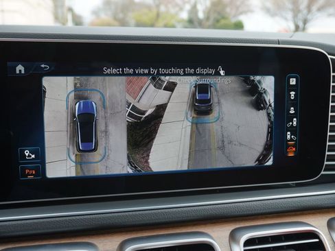 Used 2024 Mercedes-Benz GLE 53 AMG 4MATIC image 25