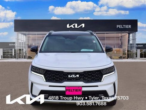 Certified 2023 Kia Sorento SX FWD image 2
