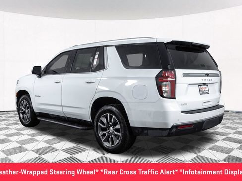 Used 2022 Chevrolet Tahoe LT w/ Luxury Package AWD/4WD image 18