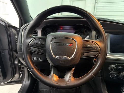 Used 2020 Dodge Charger SXT w/ Plus Group image 16