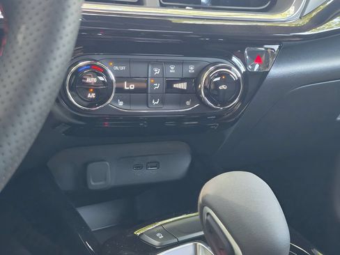 New 2026 Chevrolet Trax RS w/ Driver Confidence Package FWD image 25