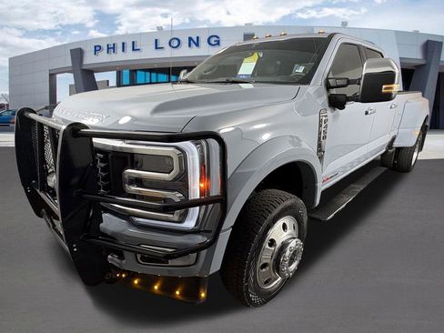 Used 2026 Ford F450 Platinum w/ Platinum Plus Package AWD/4WD image 1