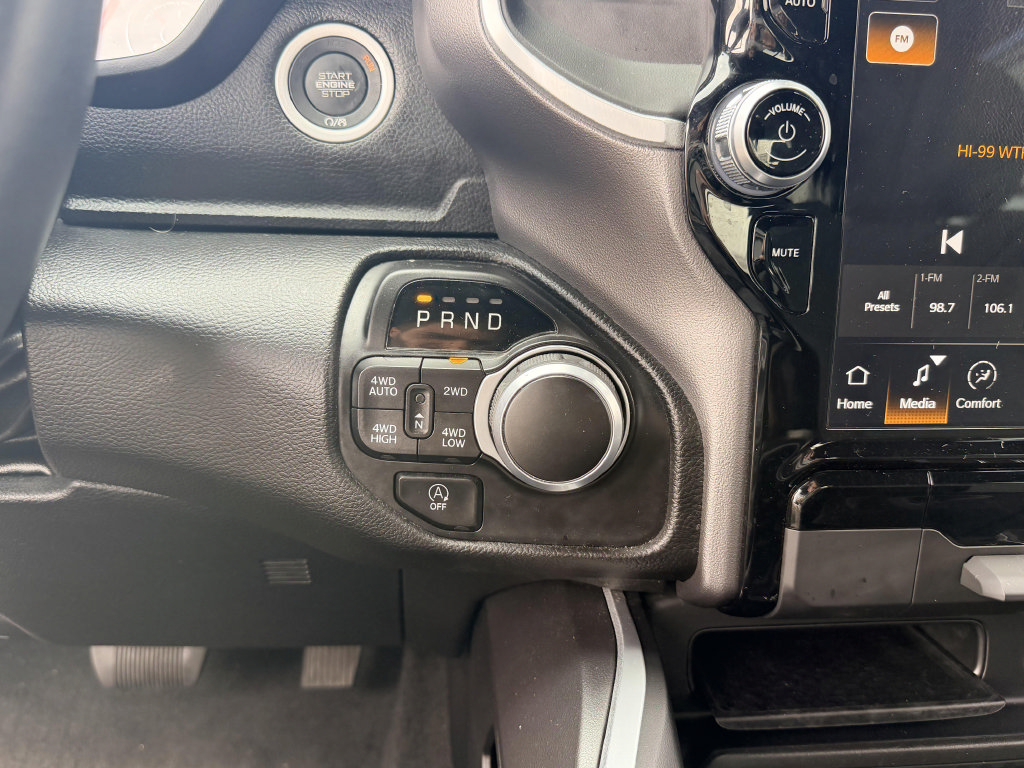 Used 2023 RAM 1500 Big Horn AWD/4WD image 29