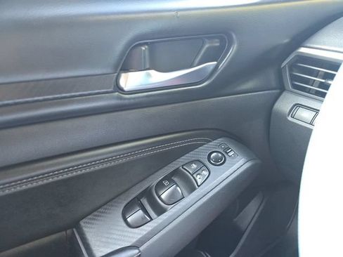 Used 2020 Nissan Altima 2.5 S FWD image 22