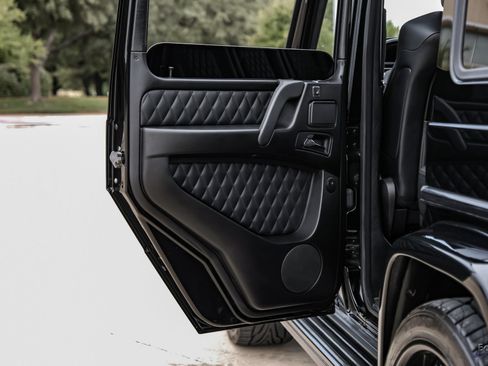 Used 2016 Mercedes-Benz G 65 AMG 4MATIC image 94