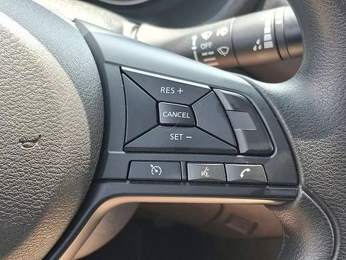 Used 2025 Nissan Sentra S FWD image 24