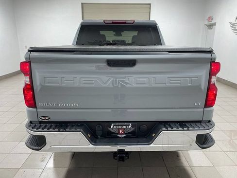 Used 2024 Chevrolet Silverado 1500 LT AWD/4WD image 5