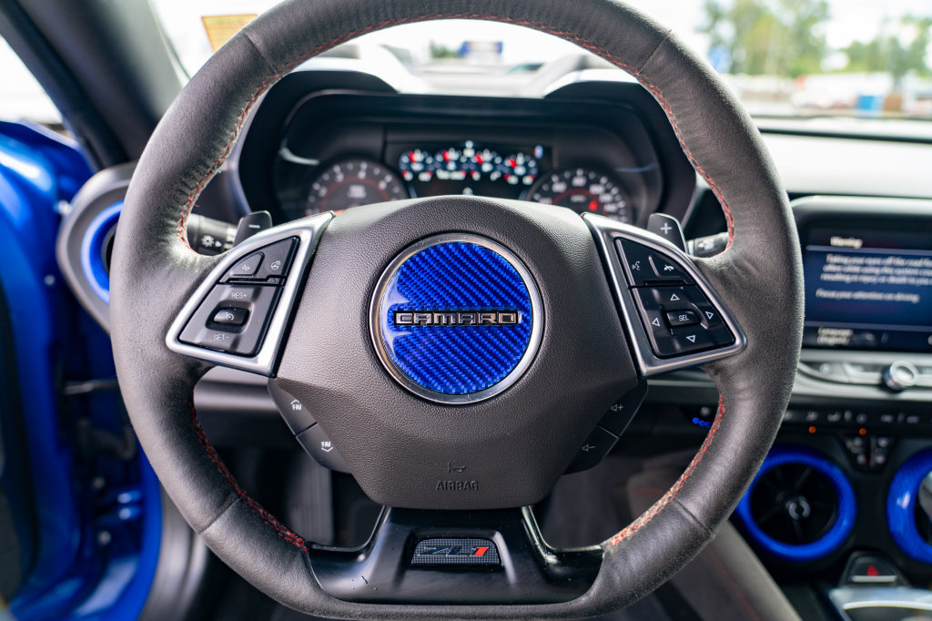 Used 2021 Chevrolet Camaro ZL1 RWD image 16