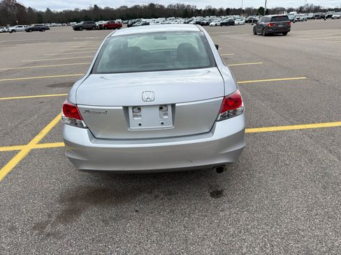 Used 2010 Honda Accord EX image 5