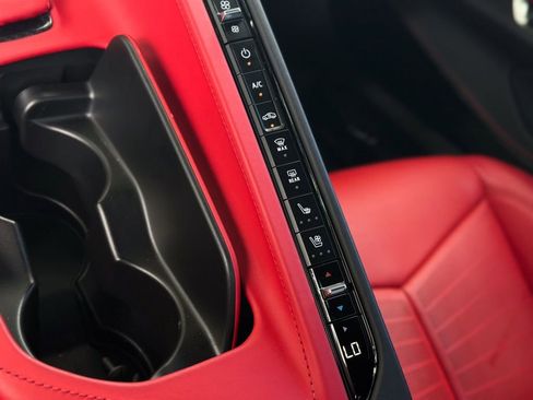 Used 2023 Chevrolet Corvette Stingray Premium Conv w/ Z51 Performance Package image 17