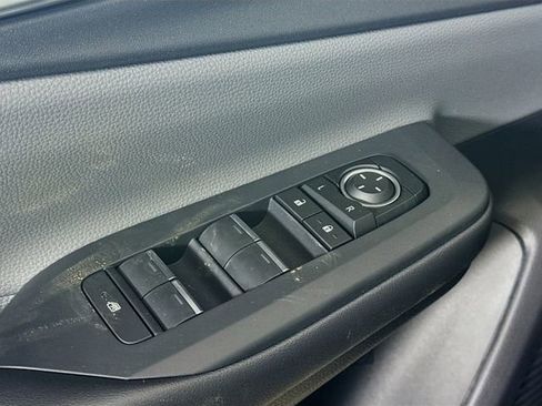 New 2026 Toyota Prius Limited image 18