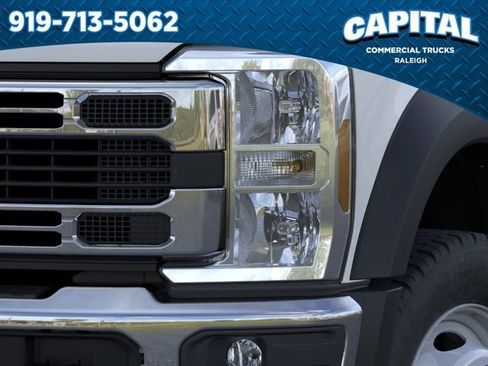 New 2026 Ford F550 4x4 Crew Cab image 18
