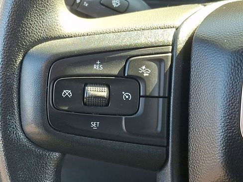 Used 2024 GMC Sierra 1500 Pro w/ Convenience Package image 21