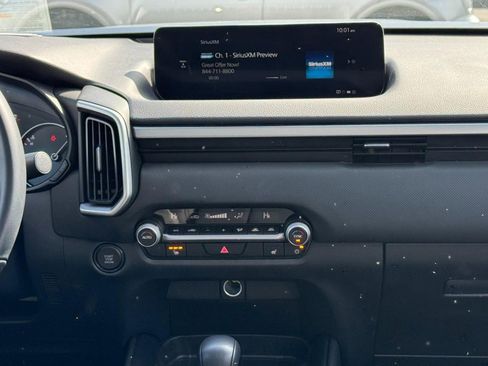 Used 2025 MAZDA CX-50 AWD 2.5 S w/ Premium Package image 12