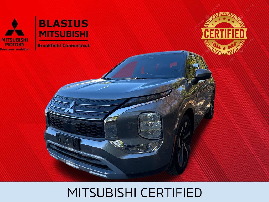 Used 2023 Mitsubishi Outlander 4WD Plug-In Hybrid image 3