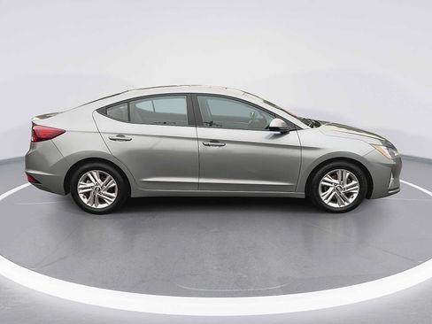 Used 2019 Hyundai Elantra Value Edition w/ Cargo Package FWD image 9