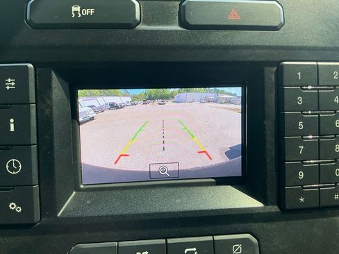 Used 2022 Ford F250 XL w/ Power Equipment Group AWD/4WD image 24