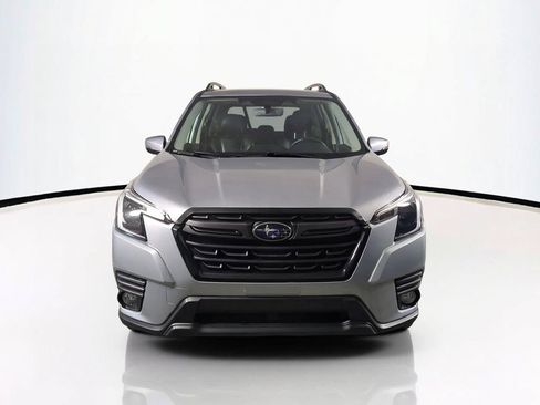 Used 2022 Subaru Forester Limited AWD/4WD image 3