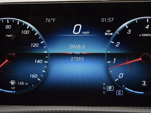 Used 2023 Mercedes-Benz CLA 250 image 26